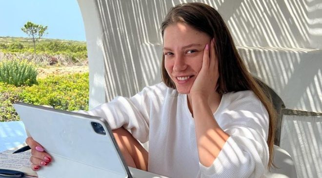 Instagram detayı ele verdi! Serenay Sarıkaya'nın yeni tatil rotası belli oldu
