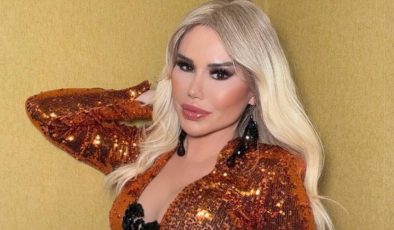 Şarkıcı Ceylan'dan bayram paylaşımı! Annesi ile yan yana…