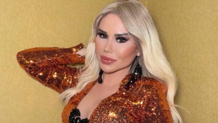 Şarkıcı Ceylan'dan bayram paylaşımı! Annesi ile yan yana…