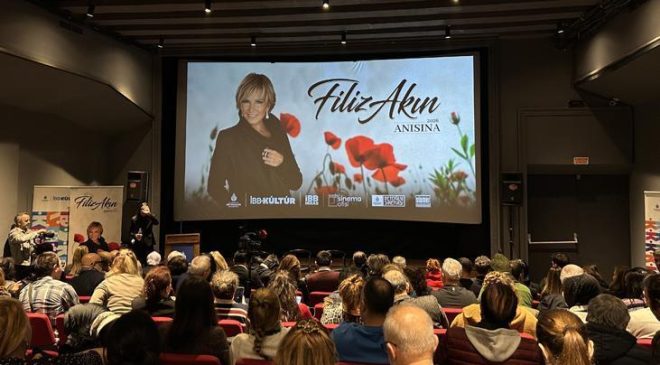 Türk sinemasının 'Dört Yapraklı Yonca'sından Filiz Akın, vefatının birinci yılında anıldı!