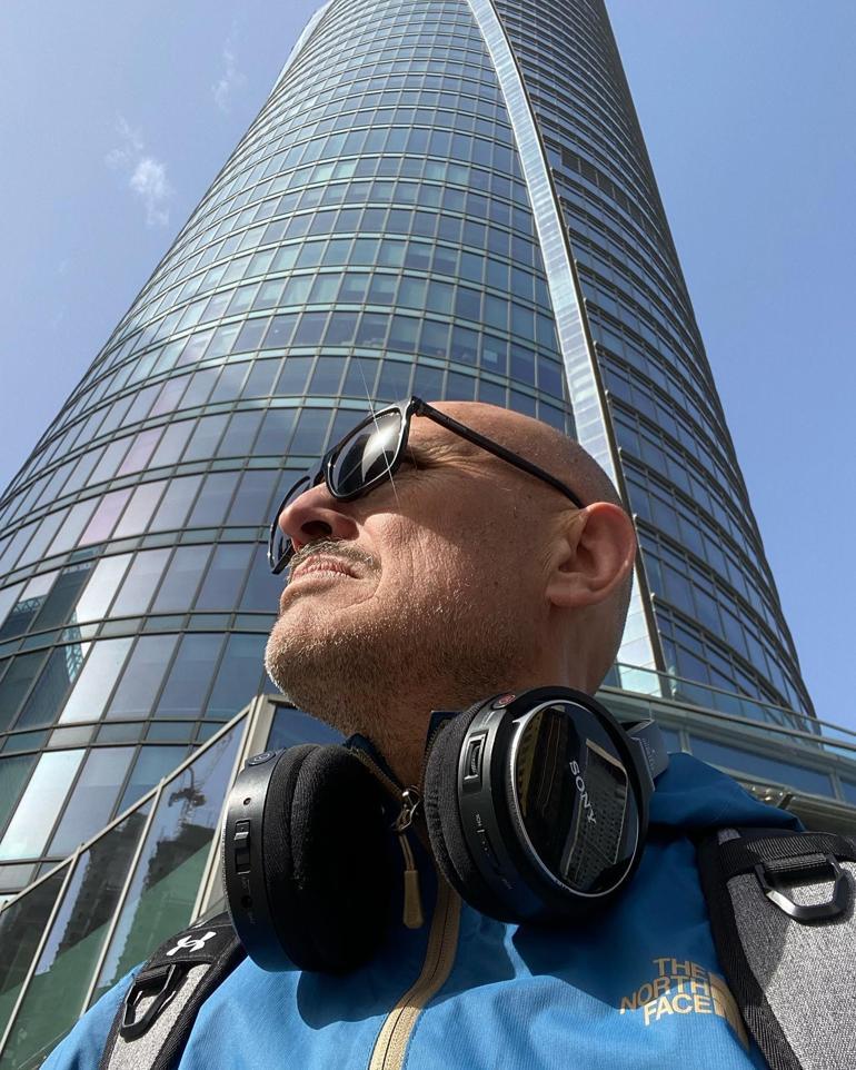 Yönetmen Cemal Alpandan acı haber: Kardeşi duyurdu Doğum gününde son nefesini verdi