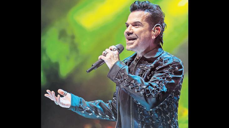 Diyarbakır’da hayranlarıyla buluştu