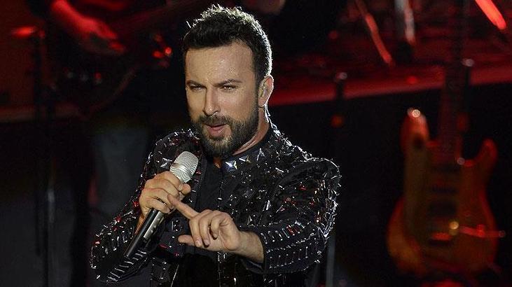 Dünya Kupası marşı uçakta mı çıktı?