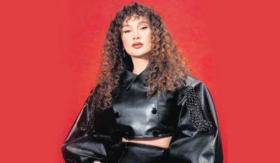 ‘Üzgünüm’le devam ediyor