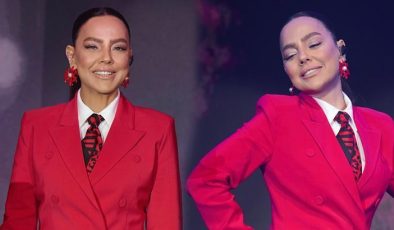 Ebru Gündeş'ten estetik itirafı: Nasıl, 10 yaş gençleşmiş miyim?