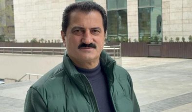 İbrahim Tatlıses’e o kadar benziyor ki… Görenler fotoğraf kuyruğuna giriyor: Bu ilgi beni mutlu ediyor