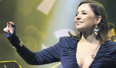 Köy okulları için kitap toplayacak