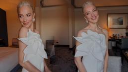 Fit haliyle dikkat çekti! 49 yaşındaki Burcu Esmersoy fiziğiyle gençlere meydan okudu