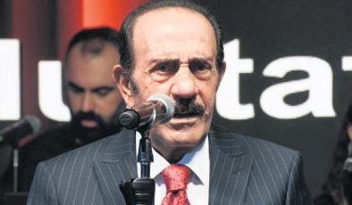 Sahne tarzını hedef aldı