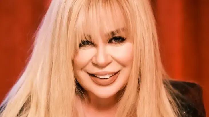 Şarkıcı Zerrin Özer en büyük korkusunu açıkladı! 'Rabbime dua ettim'