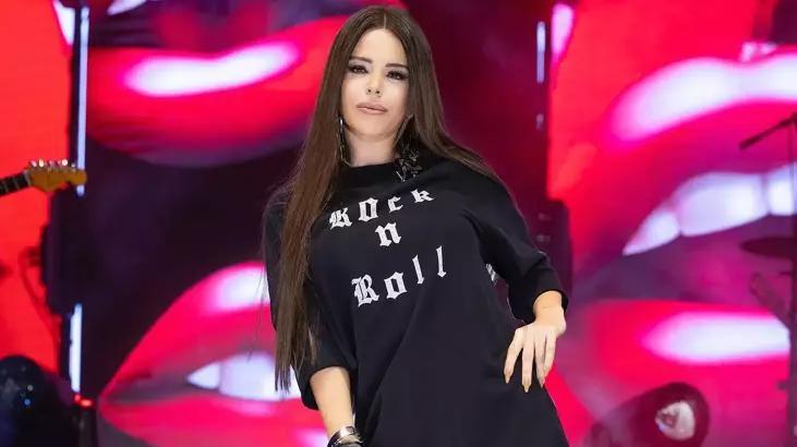 Simge’den zirve hamlesi