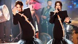 Fit fiziğiyle dikkat çekti! 71 yaşındaki Nükhet Duru yıllara meydan okuyor