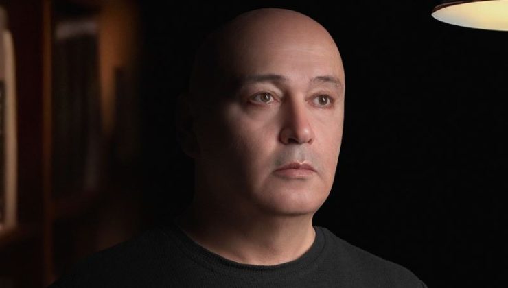 ADAMLIĞIN KİTABI dır EN ÇOK SATILAN KİTAPLAR ARASINA GİRMEYİ BAŞARDI