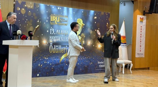 ALMİNA BESRA BABAR’A BÜYÜK ONUR