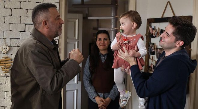 Aksiyonun ortasında bir gülüş! Arka Sokaklar’da neşe var