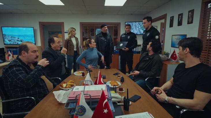 Arka Sokaklar'dan 'Lavaş Çetesi' göndermesi!