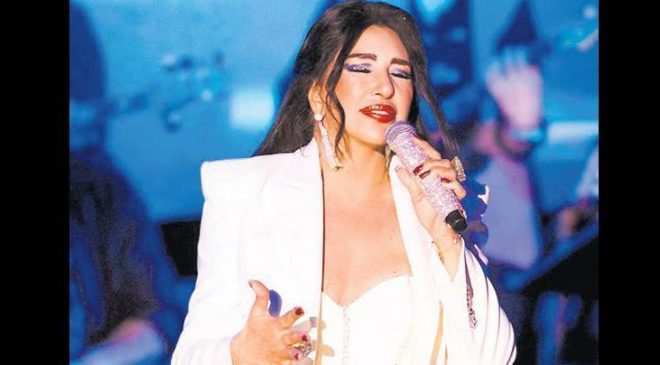 Duru beyazlar içinde