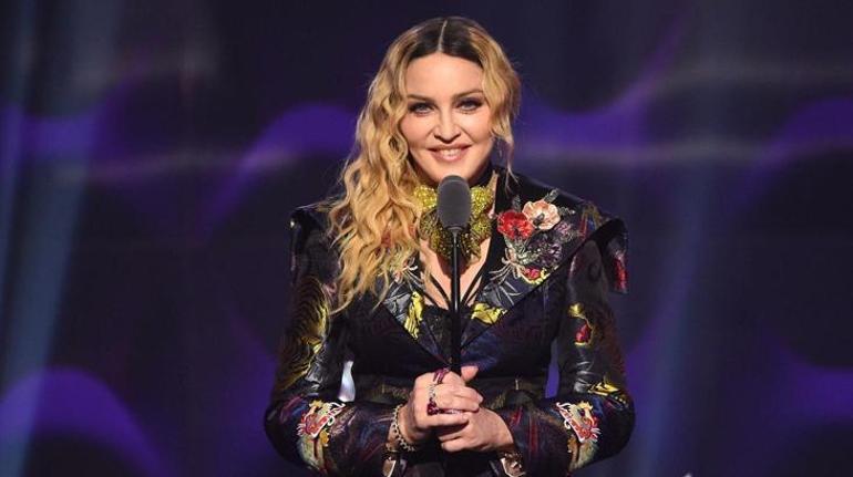 FIFAdan tarihi karar Dünya Kupası finalinde bir ilk: Shakira, Madonna ve BTS aynı sahnede