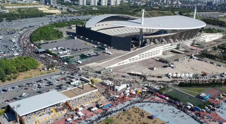 İstanbulda Kanye West rüzgarı Konserde rekor kırdı