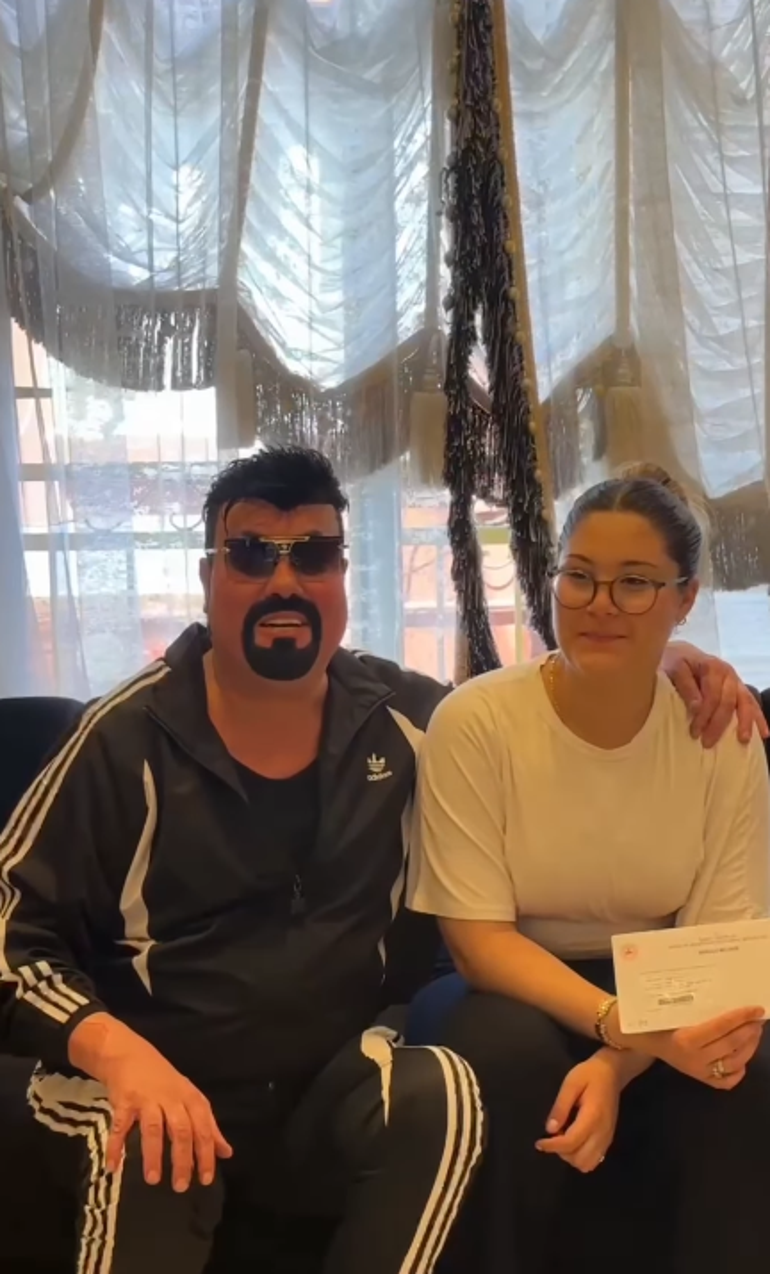 Kobra Murat kızını paylaştı: Evimdeki en başarılı insan