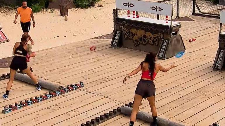 Survivorda eleme gecesi Adaya veda eden isim belli oldu