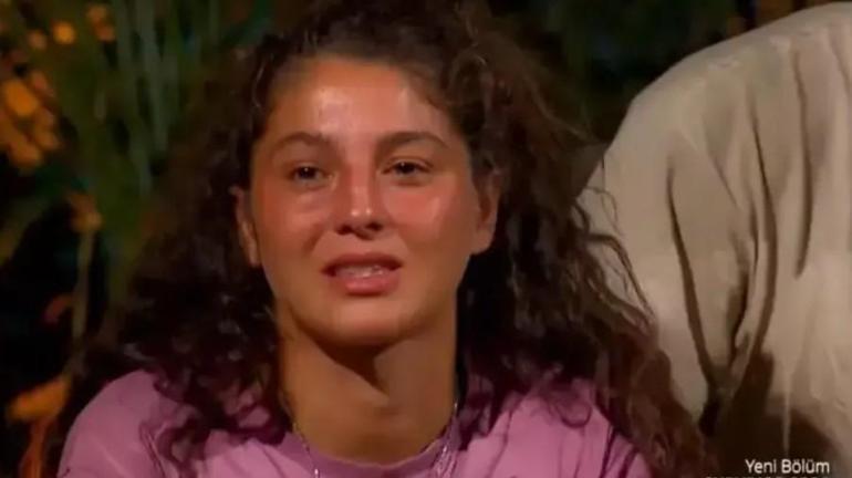 Survivordan diskalifiye olmuştu Seren Ay Çetin gözyaşlarıyla sitem etti: Survivor’a gitmek istemiyorum
