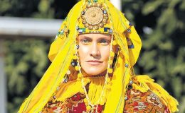 Antalya’da moda şov