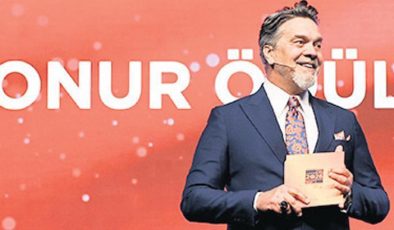 Beyazıt Öztürk iş kuralını açıkladı