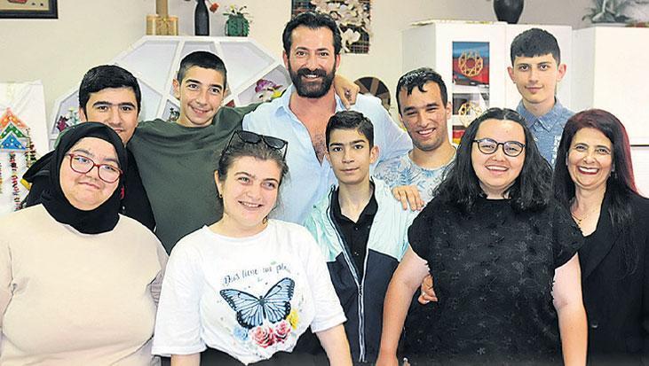 ‘Çocukken vali olmak isterdim’