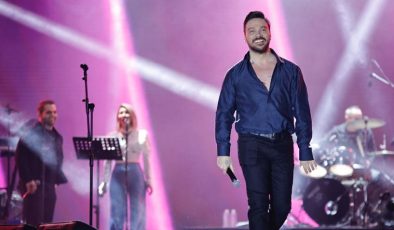 Sinan Akçıl'dan hayranlarını korkutan paylaşım! Ayağına 14 dikiş atıldı