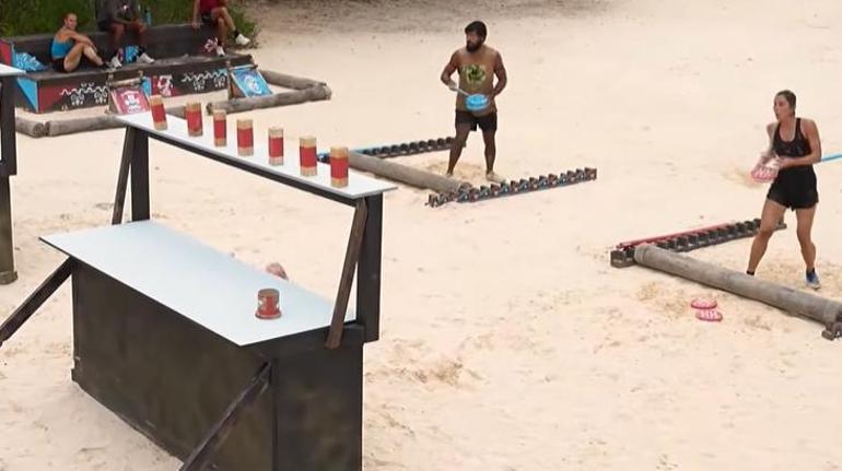 Survivorda finale kalan son dört isim kesinleşti İşte elenen yarışmacı