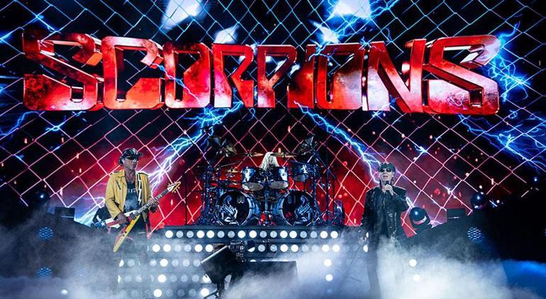 Tam 33 yıl sonra Efsane grup Scorpions İstanbul’u salladı