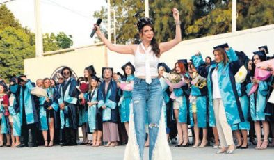 Mezuniyette ‘Efe’ şov